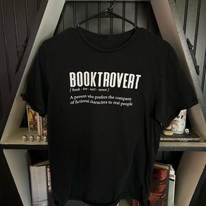 Black Booktrovert Graphic Tee